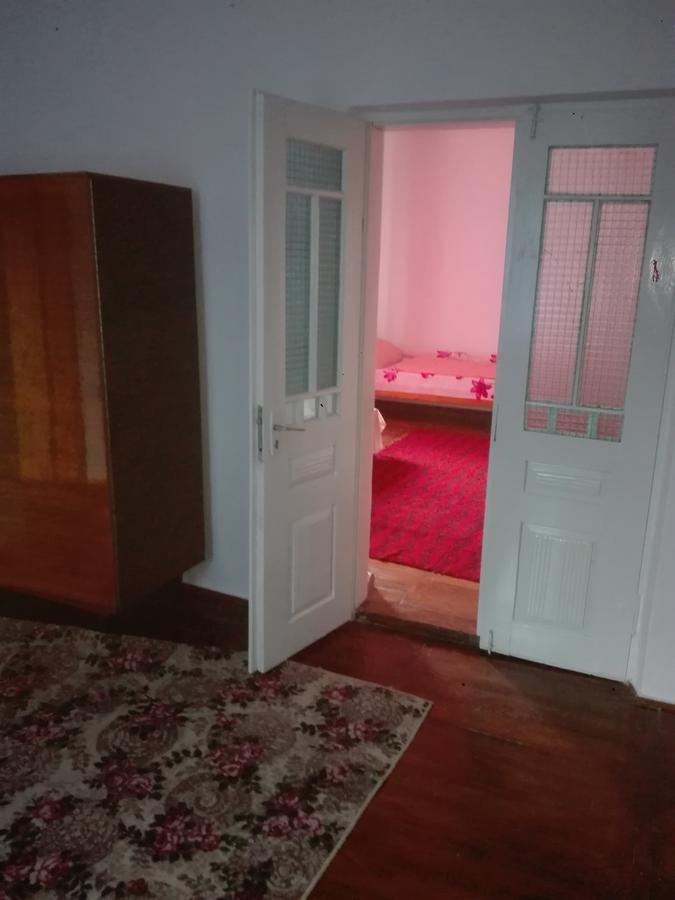 Halex5 Guest House Svidova Luaran gambar